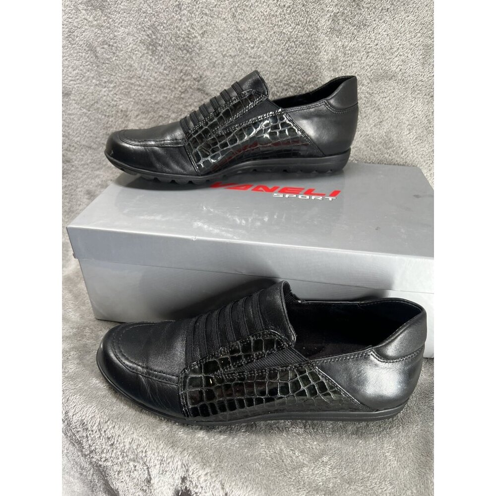 New Vaneli Sport Women’s 6.5 Armon Leather Walking Casual Shoe 2181 Black Croc